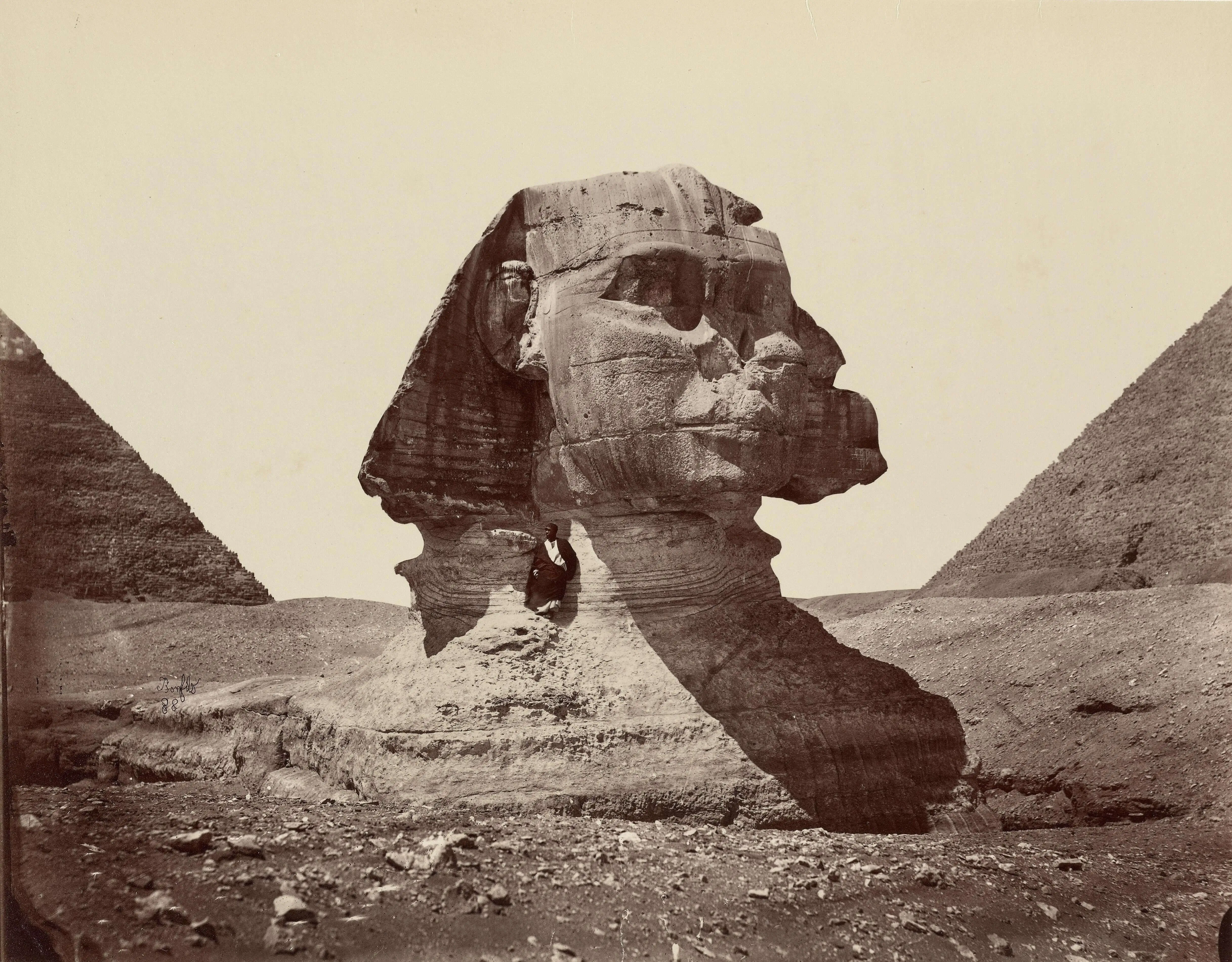 Sphinx & Pyramids 